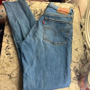 Levi’s skinny jeans